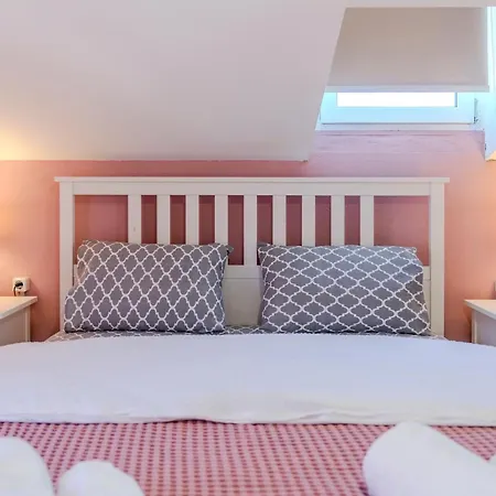 Georgina's Meteora Loft Apartament Kalambaka