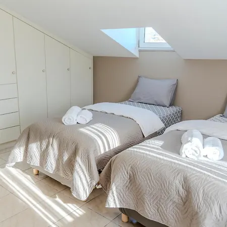 Georgina's Meteora Loft *